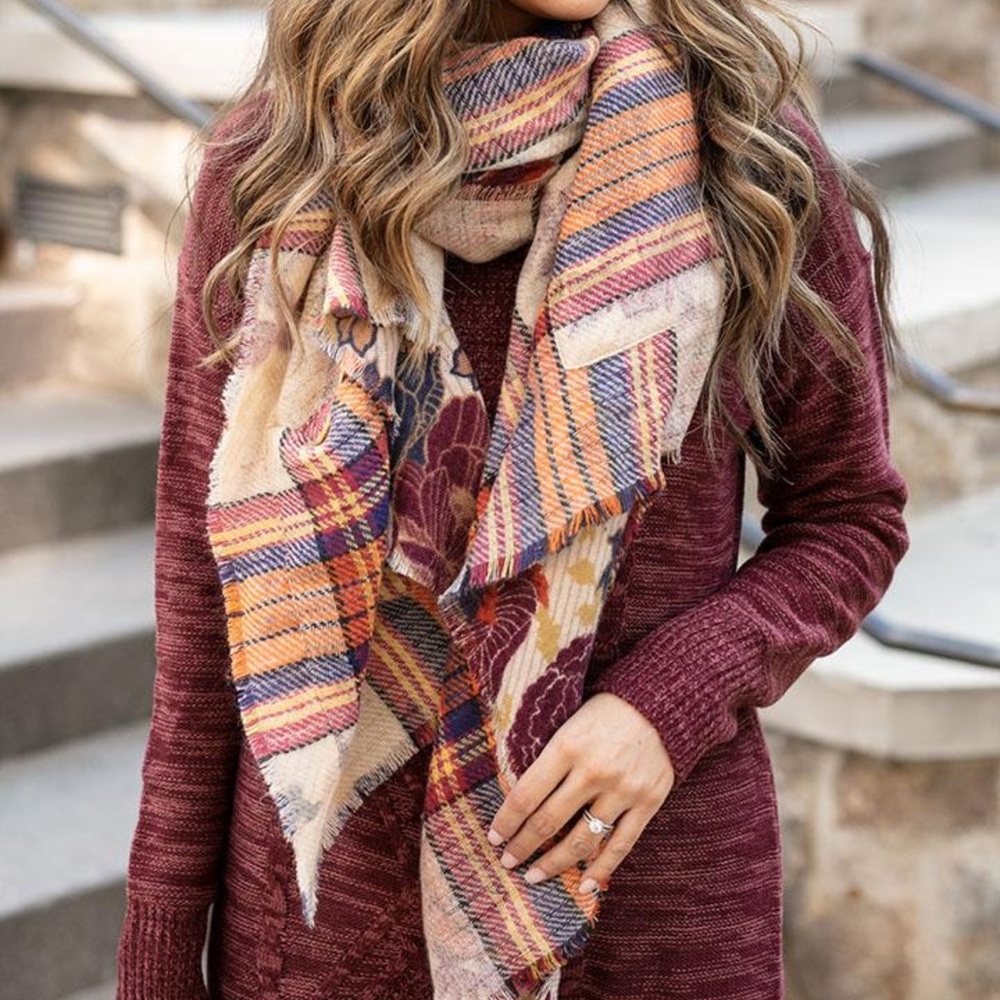 Grace and Lace Pocket Poncho Reversible.